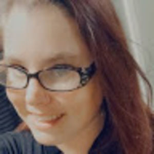 Meet your Posher, Hayley